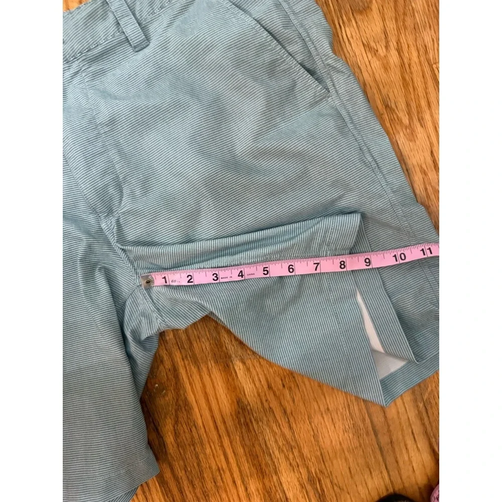 Southern Tide Men's 36 T3 Golf Shorts Blue Stripe  Flat Front Stretch 9